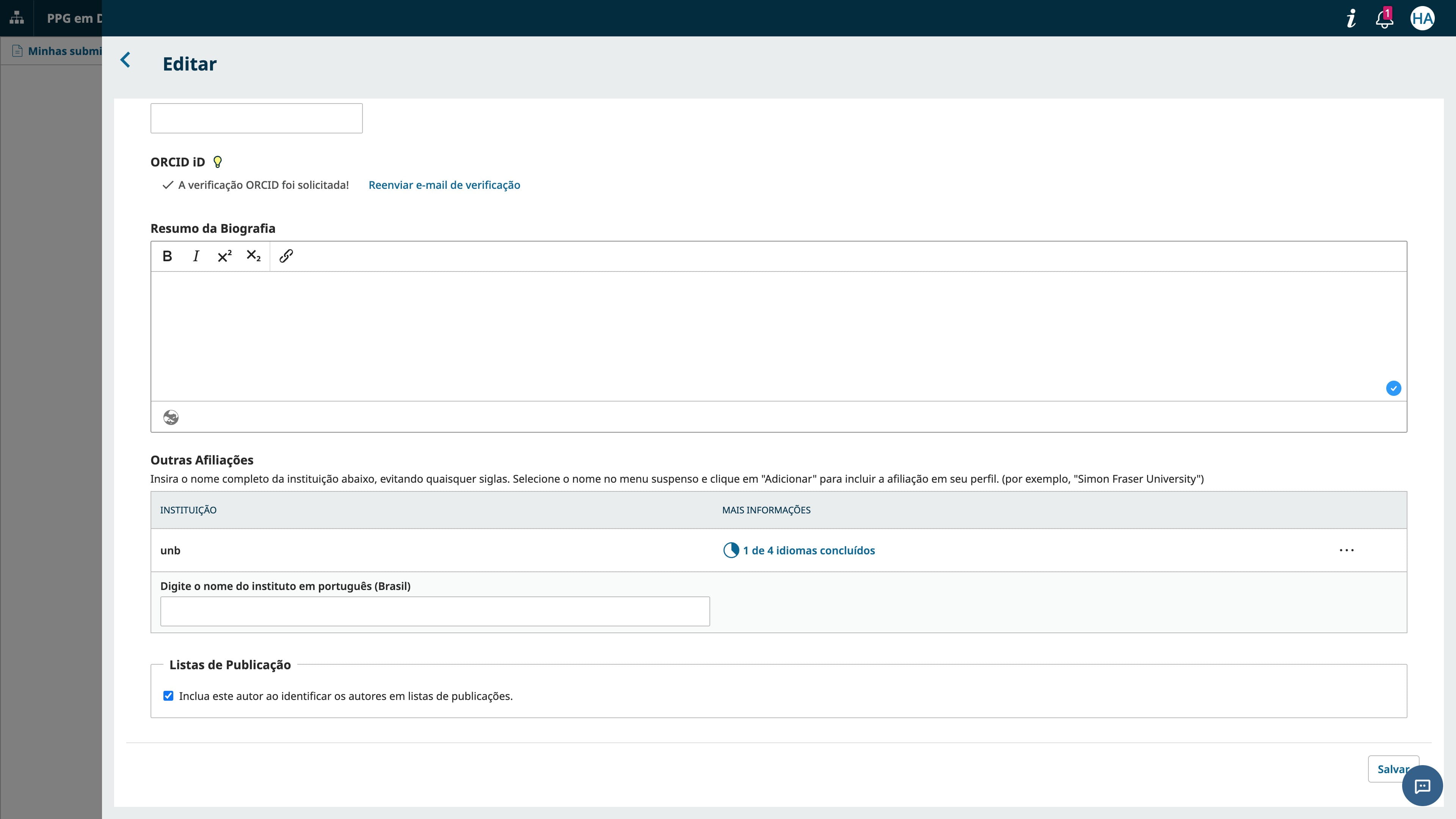 Complete o resumo da sua biografia.