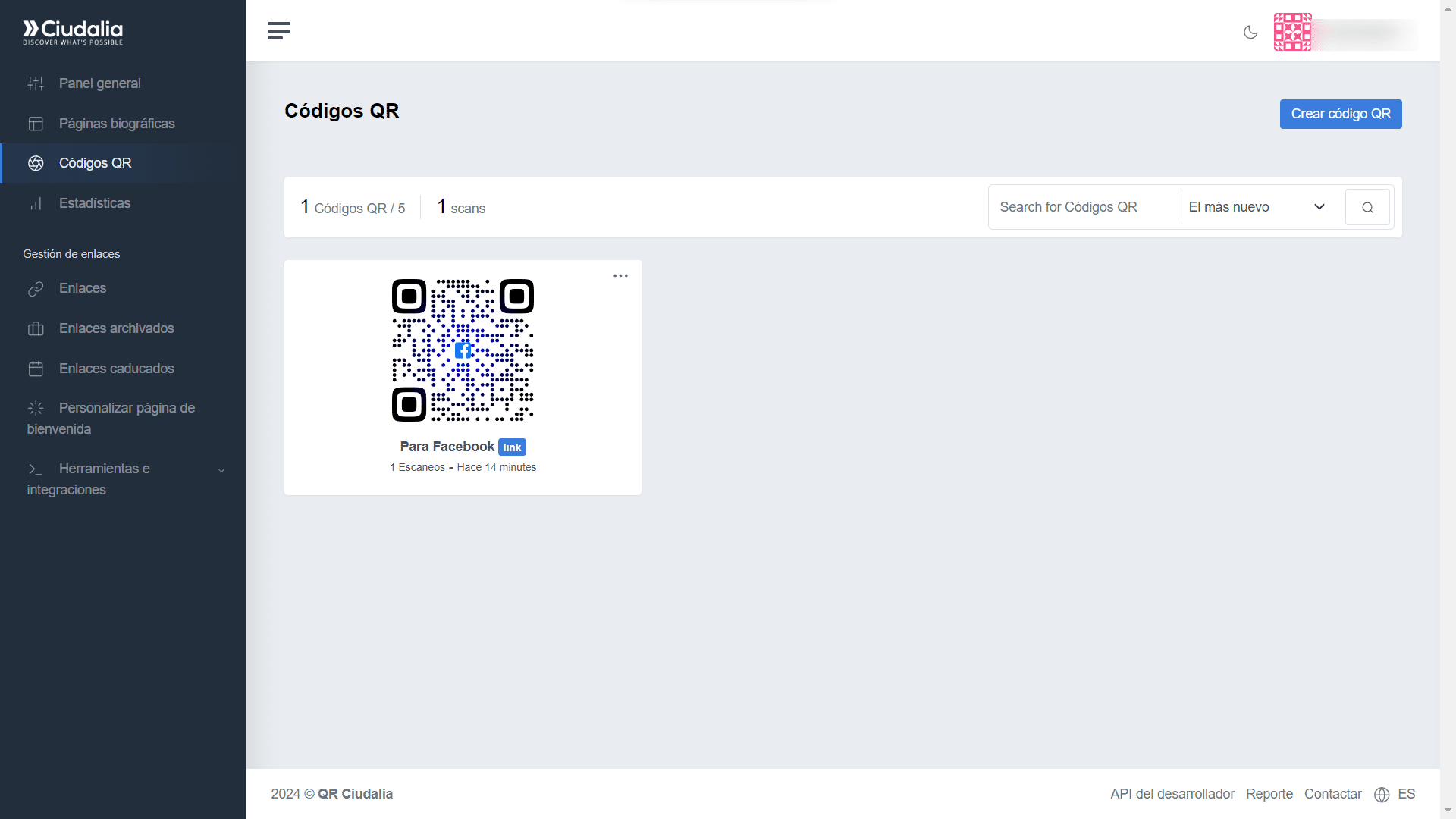 Selecciona la opción de "**Códigos QR**" en el menú