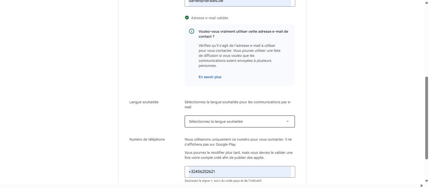 Sélectionnez la langue souhaitée, et ajouter un numéro de téléphone surlequel il pourront vous appeler