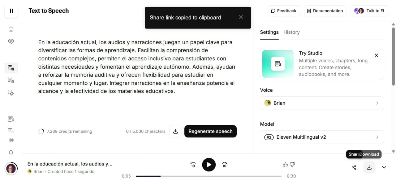 También puede descargar la voz en formato MP3 dando clic sobre este ícono. 