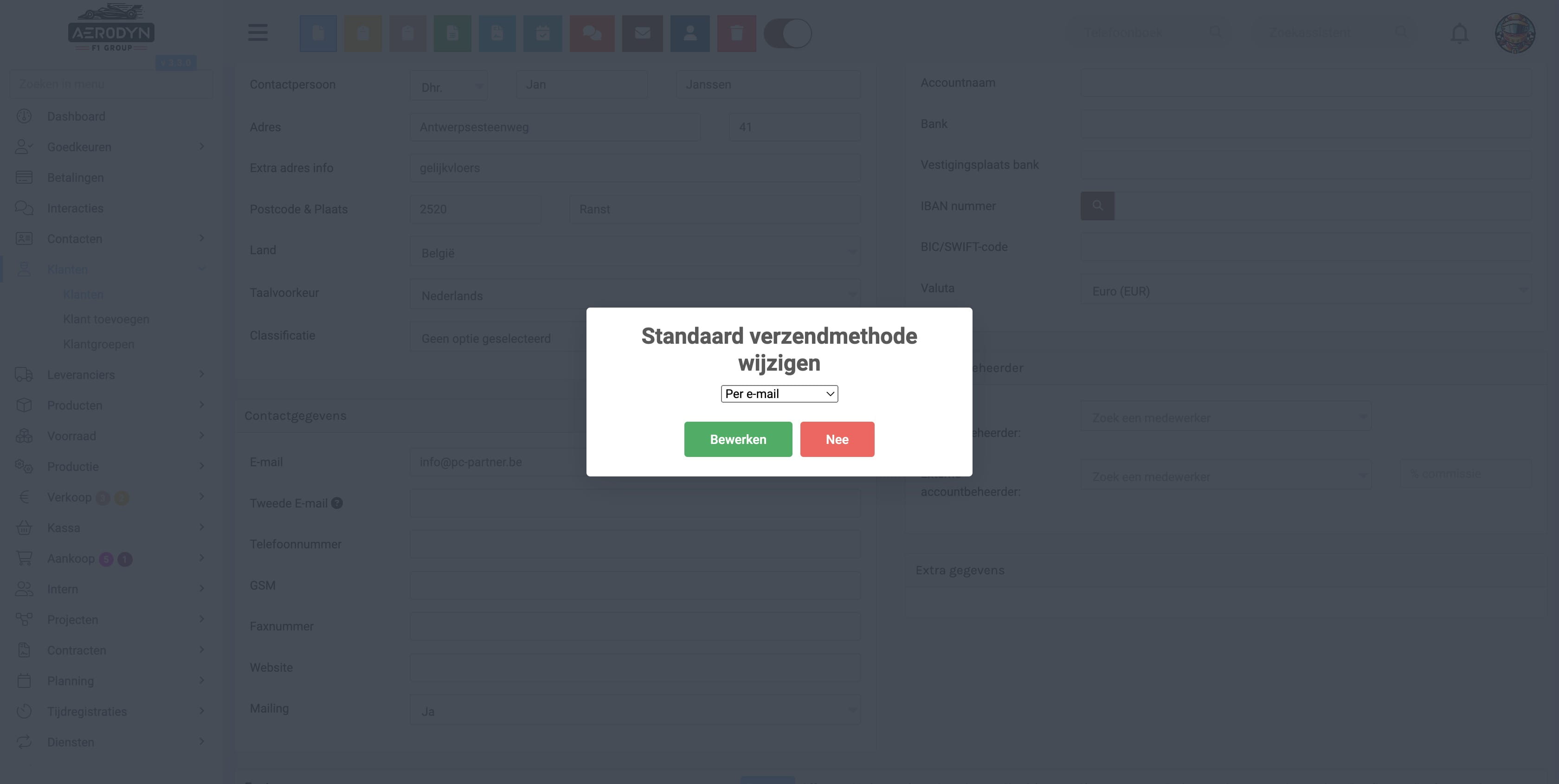 Compufact stelt automatisch voor om de standaard verzendmethode voor de klant te wijzigen naar "Per e-mail"
Indien oké, klik dan op de knop "Bewerken"