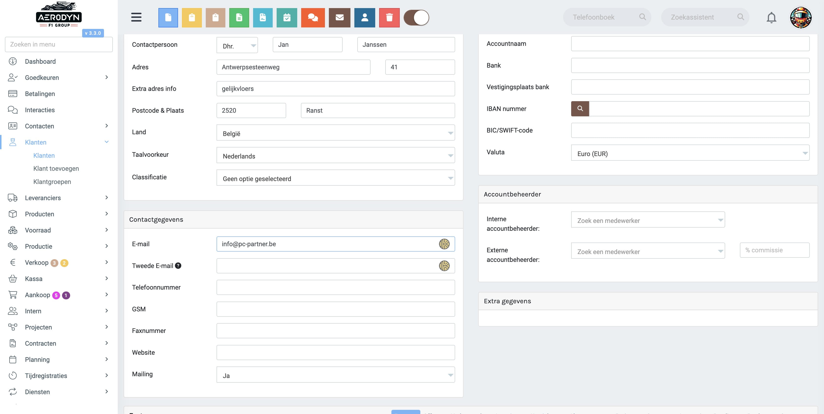 Geef een e-mailadres op zodat de communicatie van alle documenten via e-mail kan verlopen.