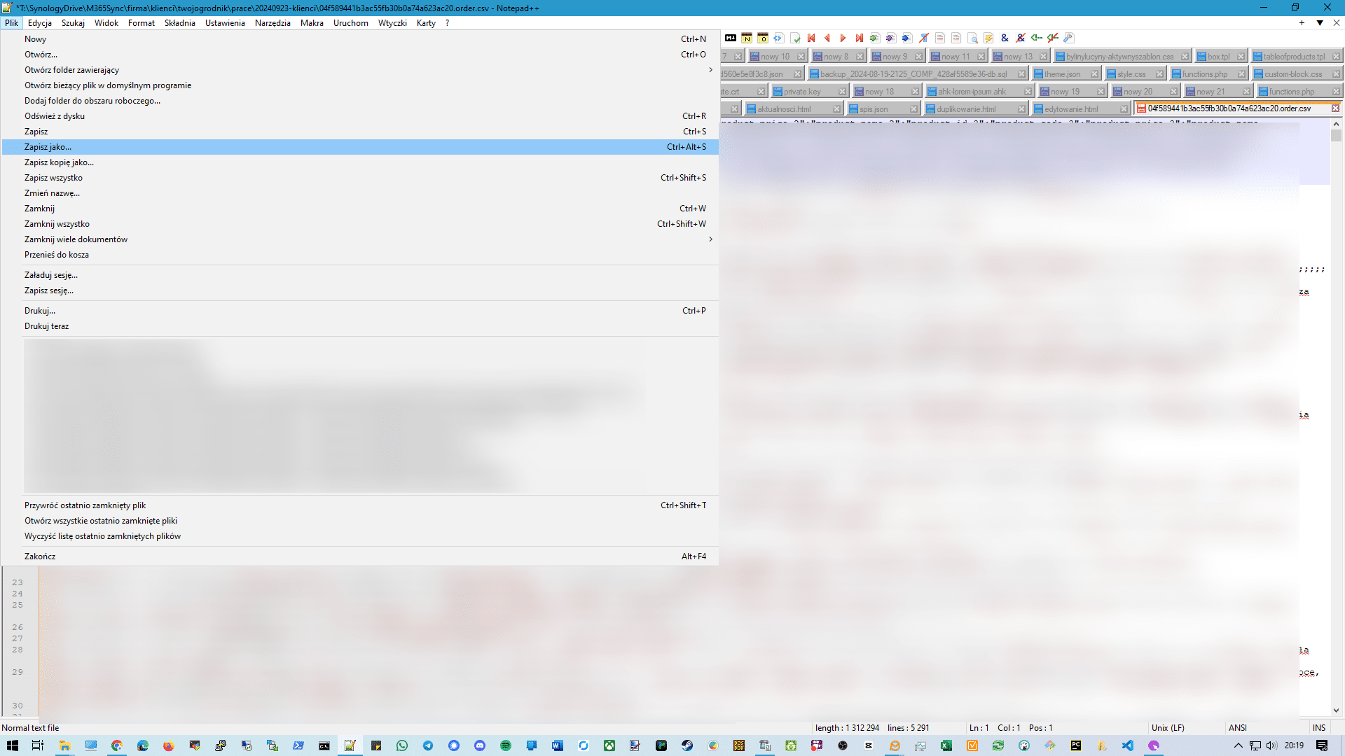 Zapisujemy plik i otwieramy w Excelu - polskie znaki powinny już być ok