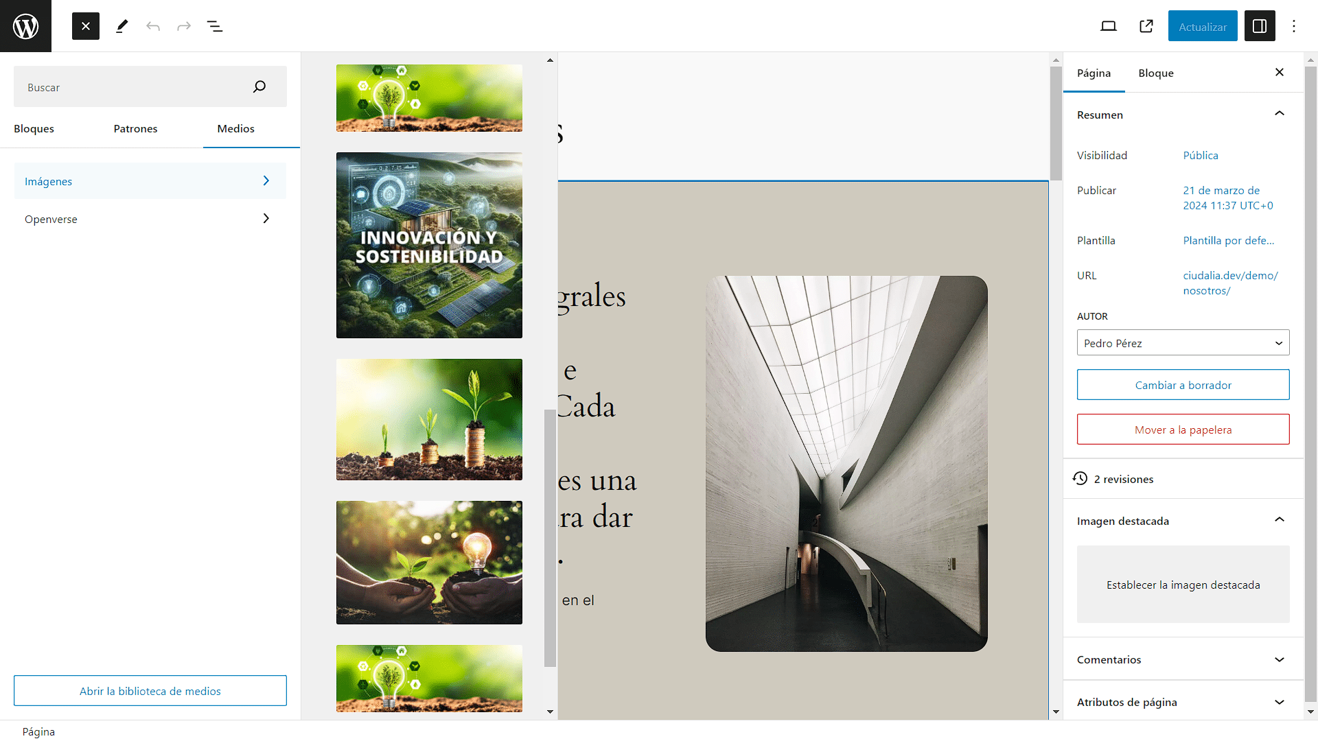 Y una lista de la biblioteca de medios