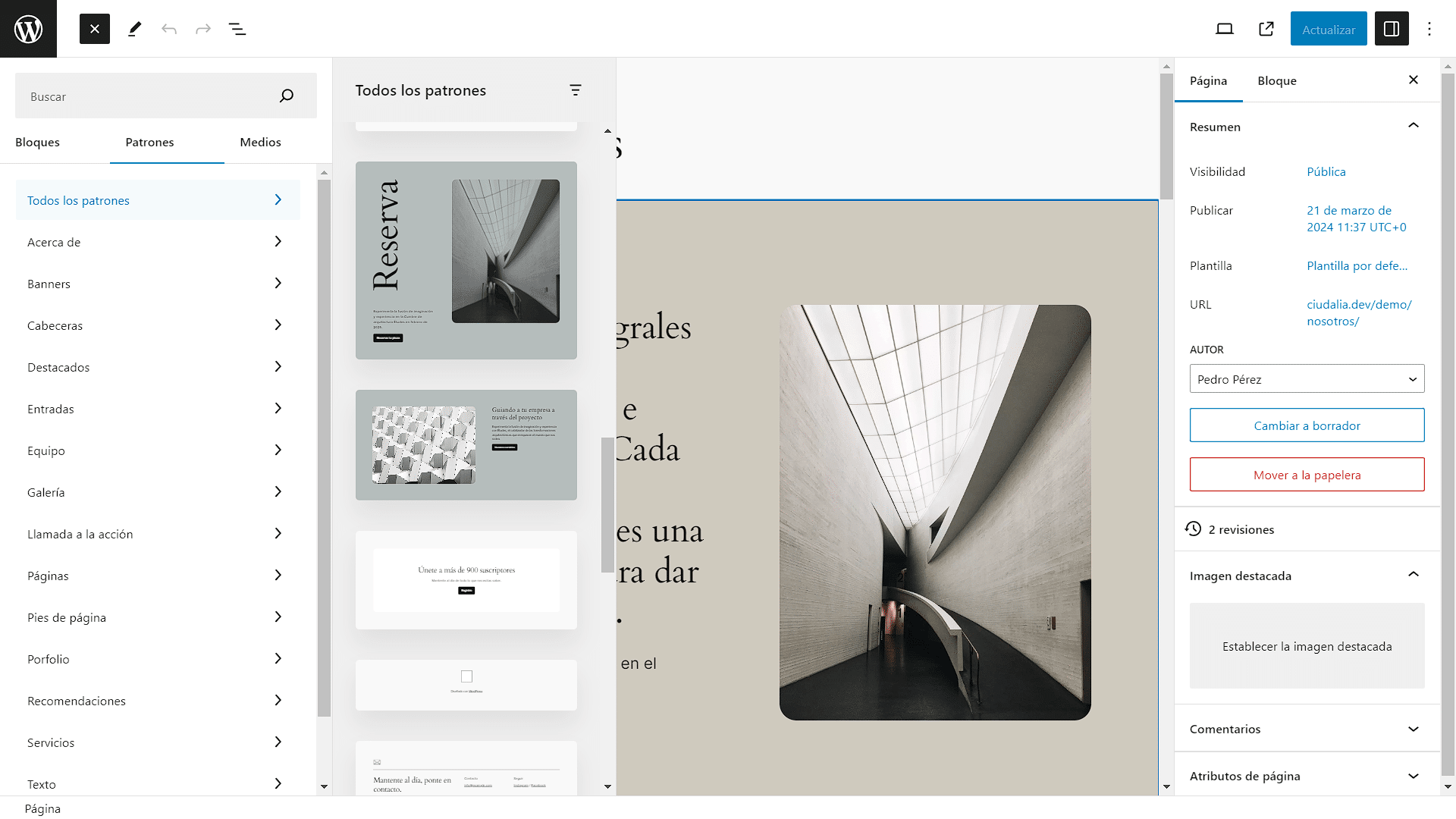 Además de, patrones predeterminados para agregar