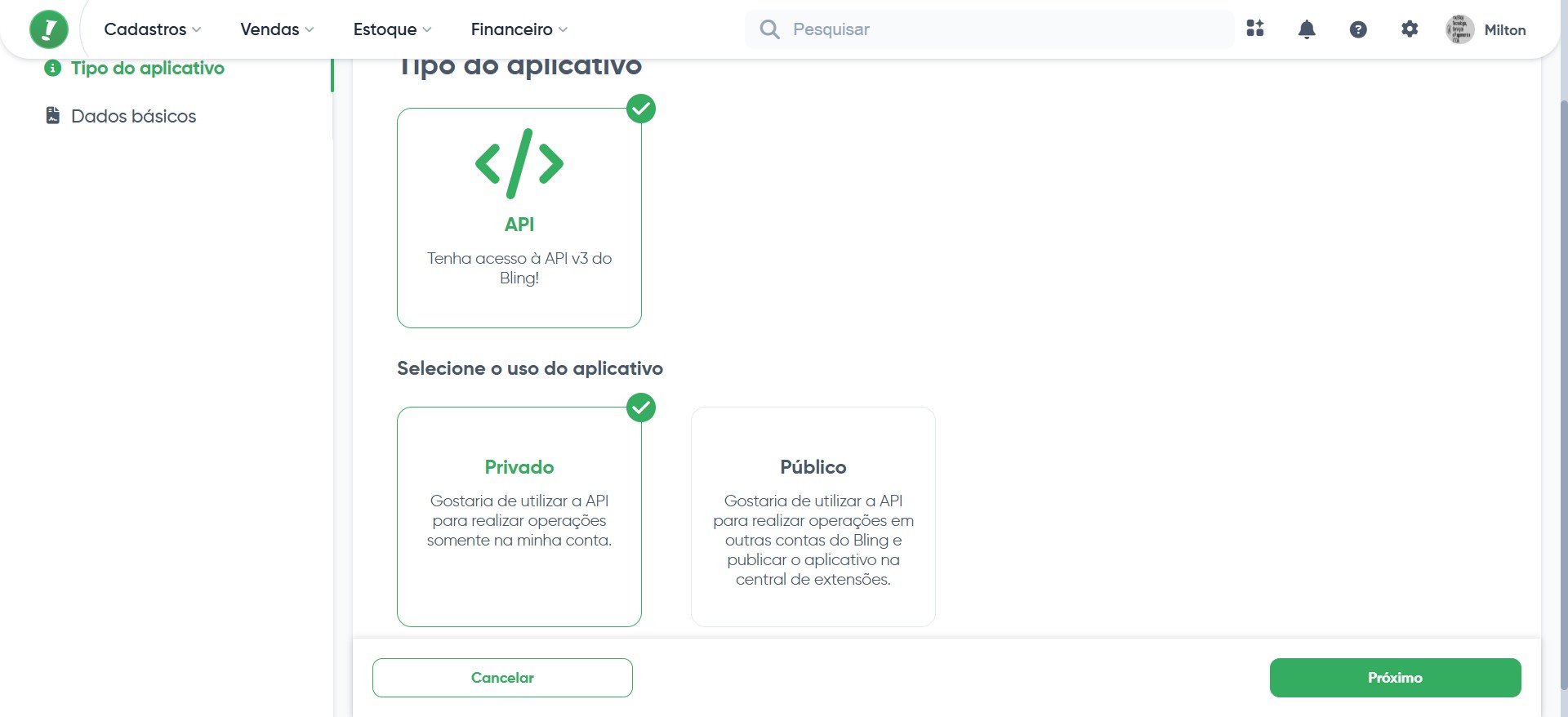 Em Tipo de aplicativo, selecione **Privado**.