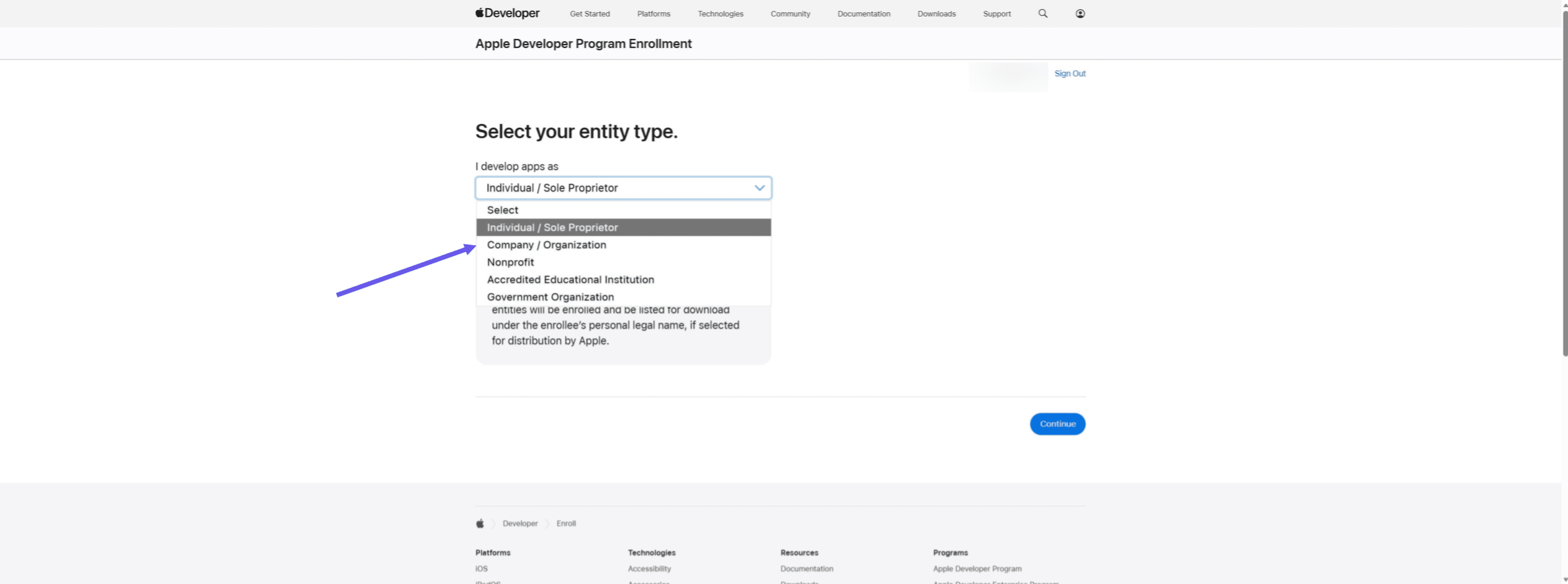 Sélectionnez “Company / Organization” afin de créer un compte Apple Developer entreprise, puis cliquez sur “Continue”.