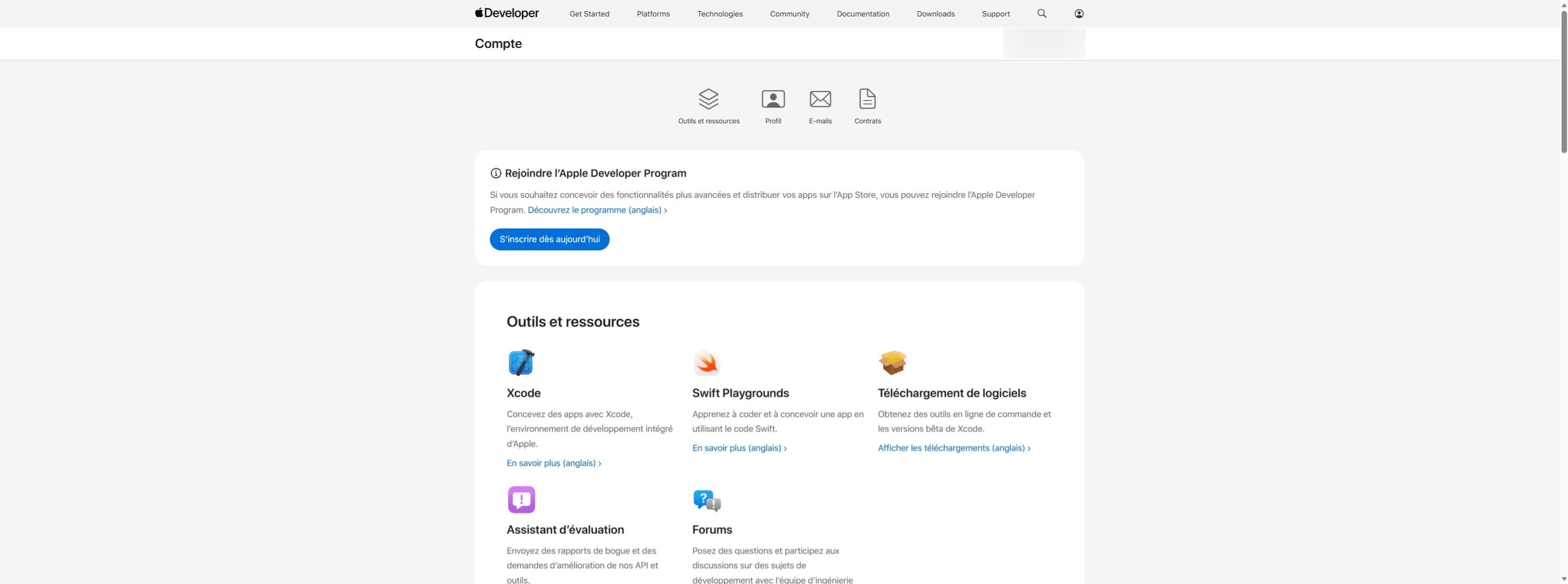Cliquez sur “S’inscrire dès aujourd’hui” afin de rejoindre le programme Apple Developer.
‎
⚠️ L’ensemble du processus d’inscription Apple Developer est uniquement disponible en anglais.