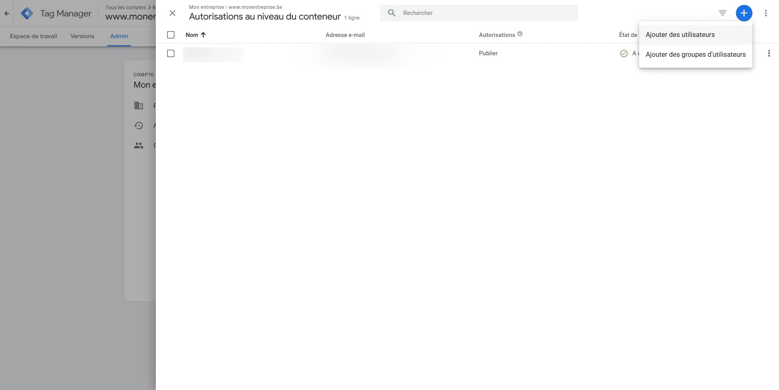 Cliquez sur ‘Ajouter des utilisateurs’.