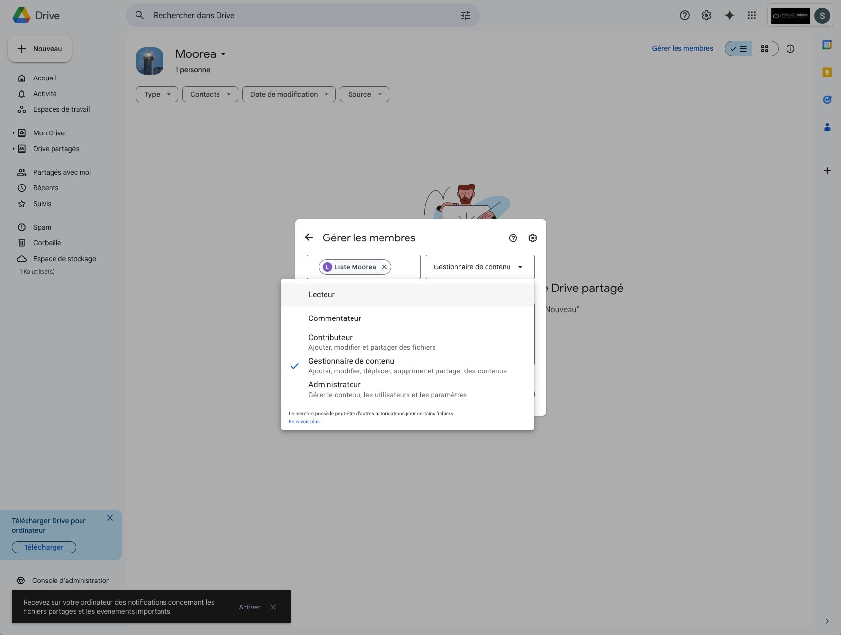 Choisir **lecteur** pour interdir l'ajout, suppression et partage des contenus du dossier.
