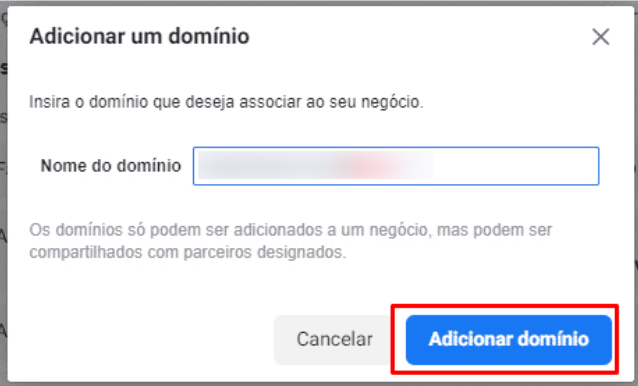 Coloque o seu domínio (ou link) próprio criado na área indicada pela seta e clique em "**Adicionar domínio"**.