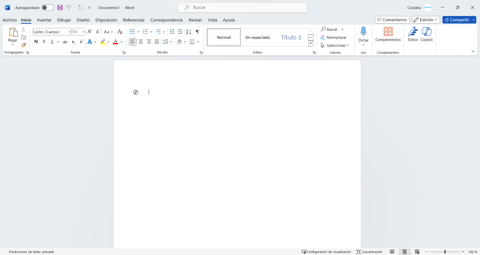 En Microsoft Word selecciona el icono de "**Copilot**"